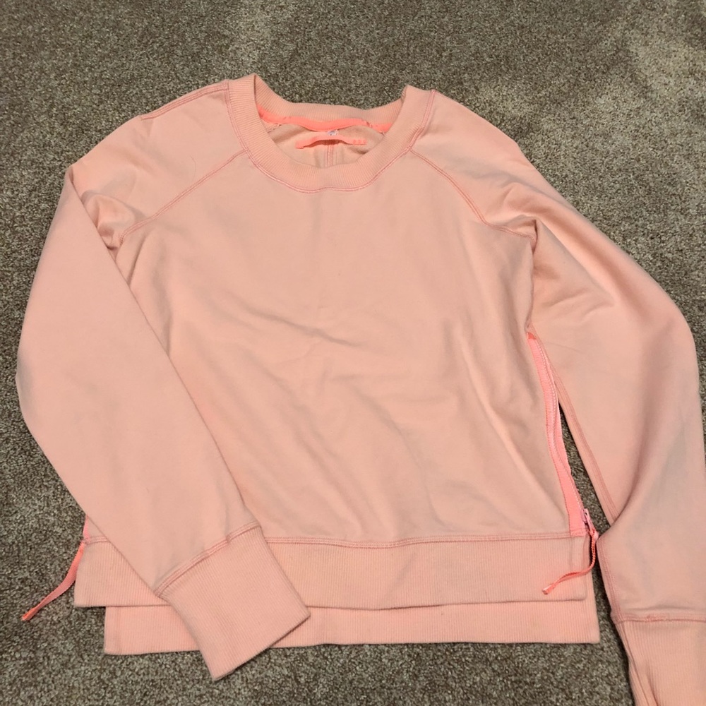 LuLuLemon crop sweatshirt